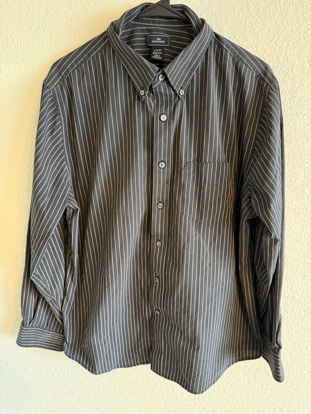 Dockers Men's Charcoal Gray Pinstripe Button-Down Shirt